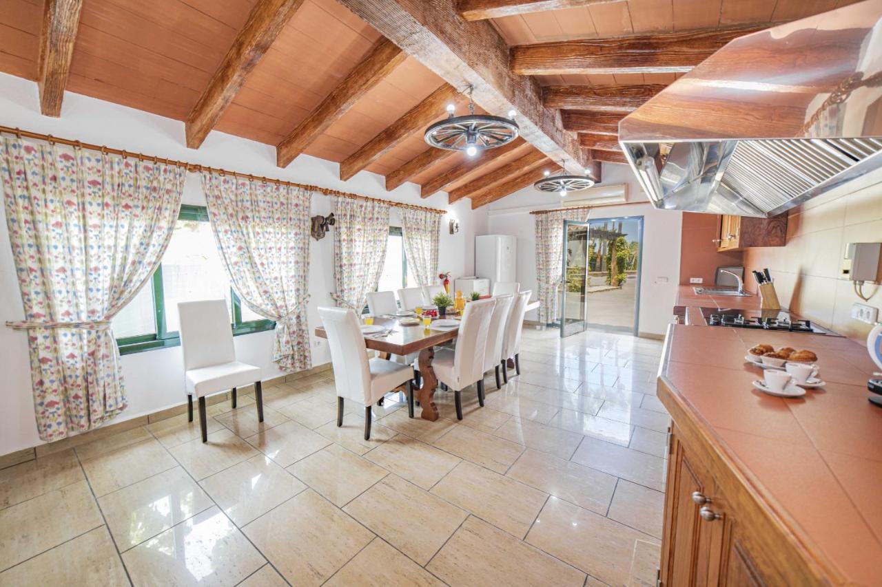 אלקודיה Villa Sunset / Can Tirenet מראה חיצוני תמונה